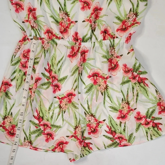 Forever21  Floral jumpsuit Sz M - Picture 6 of 7